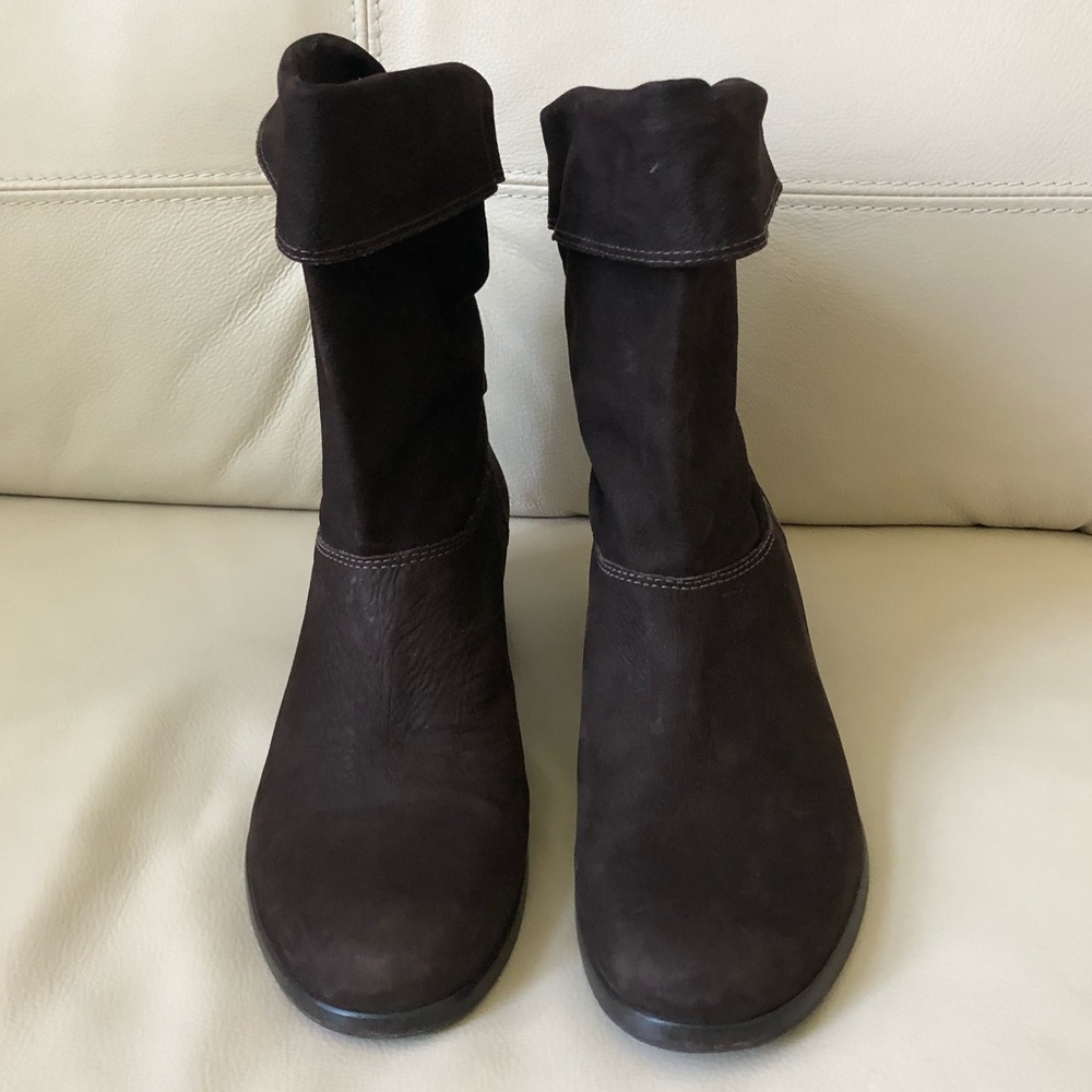 7 For All Mankind brown leather booties.